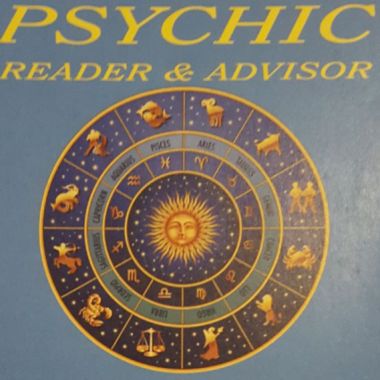 Psychic reader & advisor lisa photo