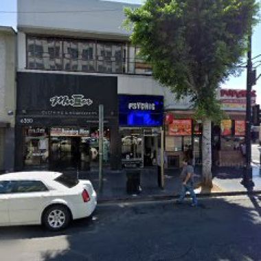 Boulevard psychic photo