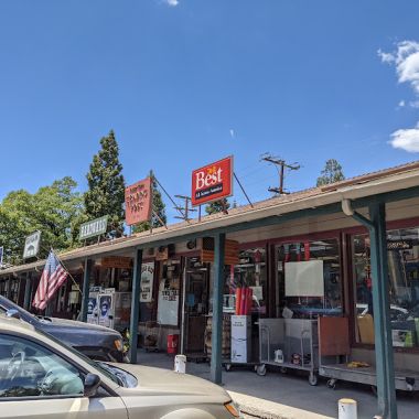 Cedar Glen Trading Post & Hardware photo