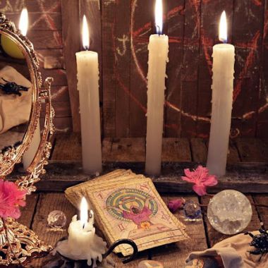 Psychic Love Tarot Readings photo