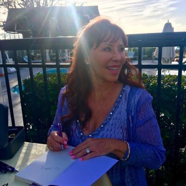 Shawna Allard: Intuitive Psychic Medium, Author, Public Speaker photo