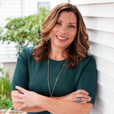 Emily Schulz photo