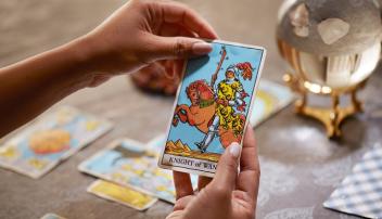 Tarot Card Reader And Adviser