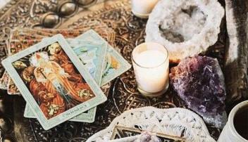 Spirit Speak Intuitive Healing,Rituals and Tarot