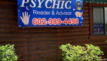 Psychic readings by Raquel