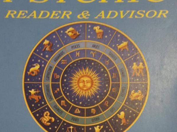 Psychic reader & advisor lisa photo