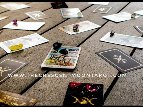 The Crescent Moon Tarot photo