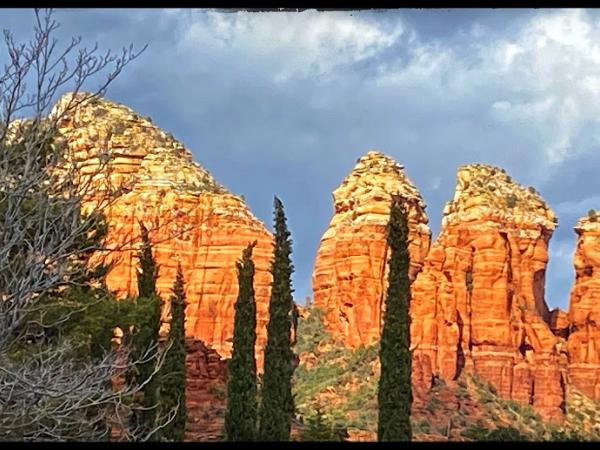 Psychic Sedona Reader photo