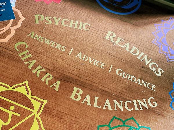 Psychic Readings & Chakra Balancing | Psychic Readings By Stephanie photo