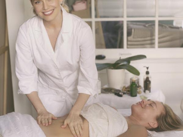 Purifying Massage & Reiki photo