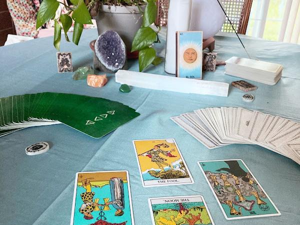 Indy Tarot Mystique photo