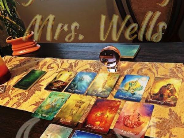 Psychic Readings Mrs. Wells. Tarot and Palm Reader photo