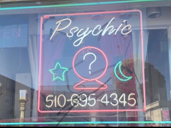 Psychic Adviser Palm and Tarot Card Reader photo