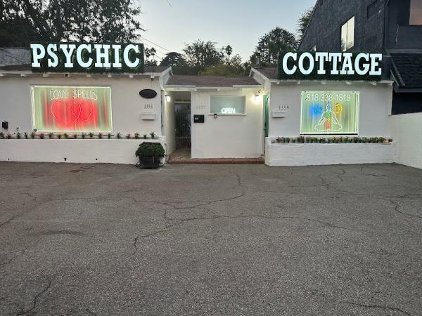 Psychic Cottage photo